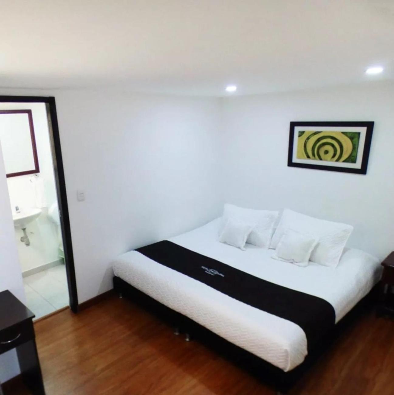Hotel Colonial Internacional Bogota Buitenkant foto